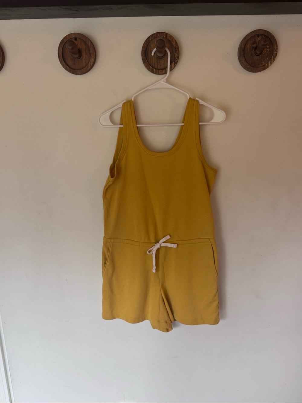 Old Navy mustard yellow Sleeveless beach Romper size small